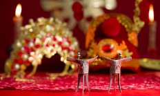 将进酒·“双节”营销大战打响，酒企各出“奇招” 去库存仍是重点