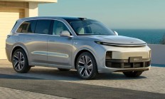 港股跳空低开 理想汽车公布业绩后涨超7%