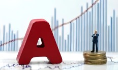 A股三大指数低位震荡 两市成交额连续3个交易日破2万亿元