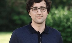 Meta挖走OpenAI顶级研究员Trapit Bansal；苹果修改App Store收费系统，避免被欧盟巨额罚款丨全球科技早参