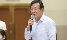 央行行长潘功胜：要提升货币政策透明度 做好政策沟通和预期引导