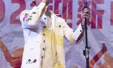 向信披“空头支票”亮红牌