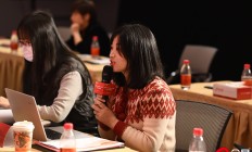 自营等业务挑大梁 42家上市券商上半年赚千亿