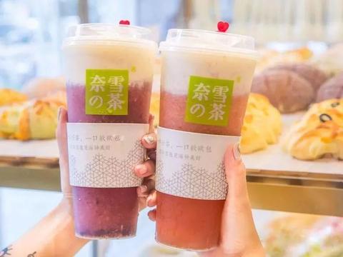 五大新茶饮集团去年业绩分化：蜜雪248亿营收领跑，奈雪亏超9亿元