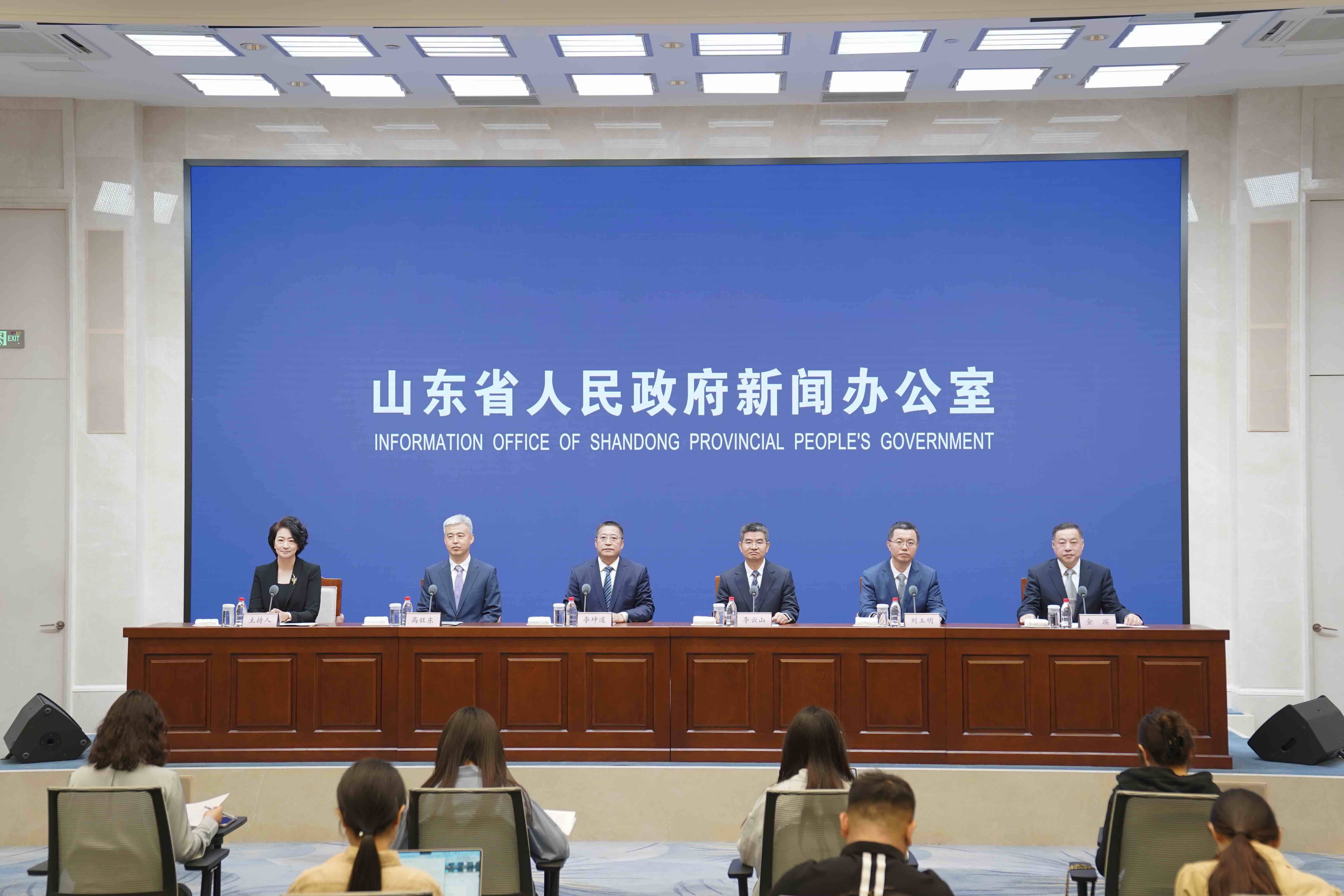 金融监管总局：2025年要努力实现同口径涉农贷款余额较年初持续增长