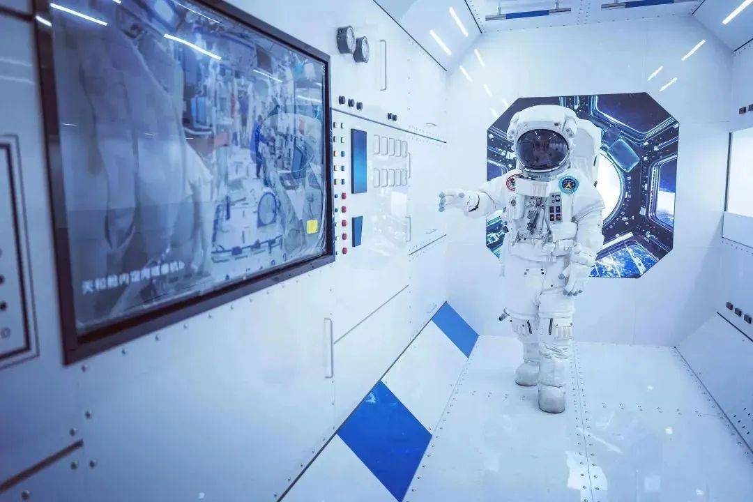 “六小龙”呼啸杭州后，深圳能否捧出半导体“天团”？