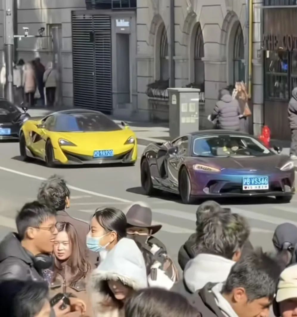 8天入账675万元，知名经济学家洪灏也进军知识付费了